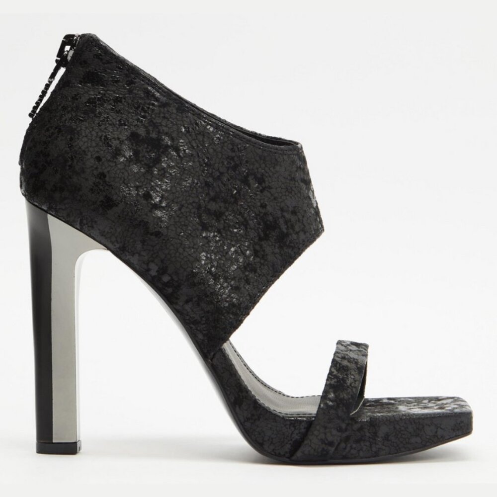 NWT DKNY Womens Dava Black Leather Textured Open Toe High Heels Sandals Size 10M